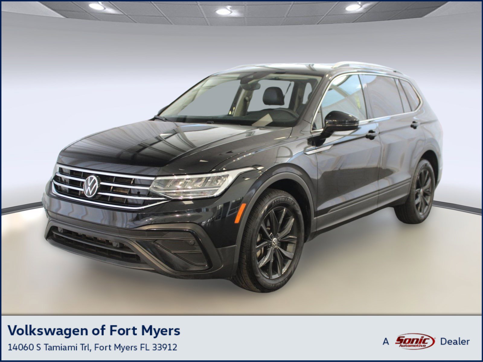 Used 2024 Volkswagen Tiguan SE