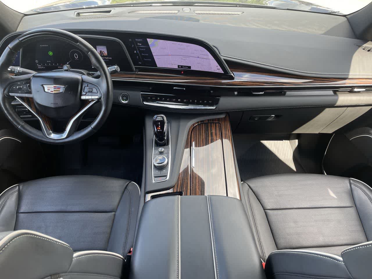 Used 2023 Cadillac Escalade Premium Luxury w/ Performance Package AWD/4WD image 27