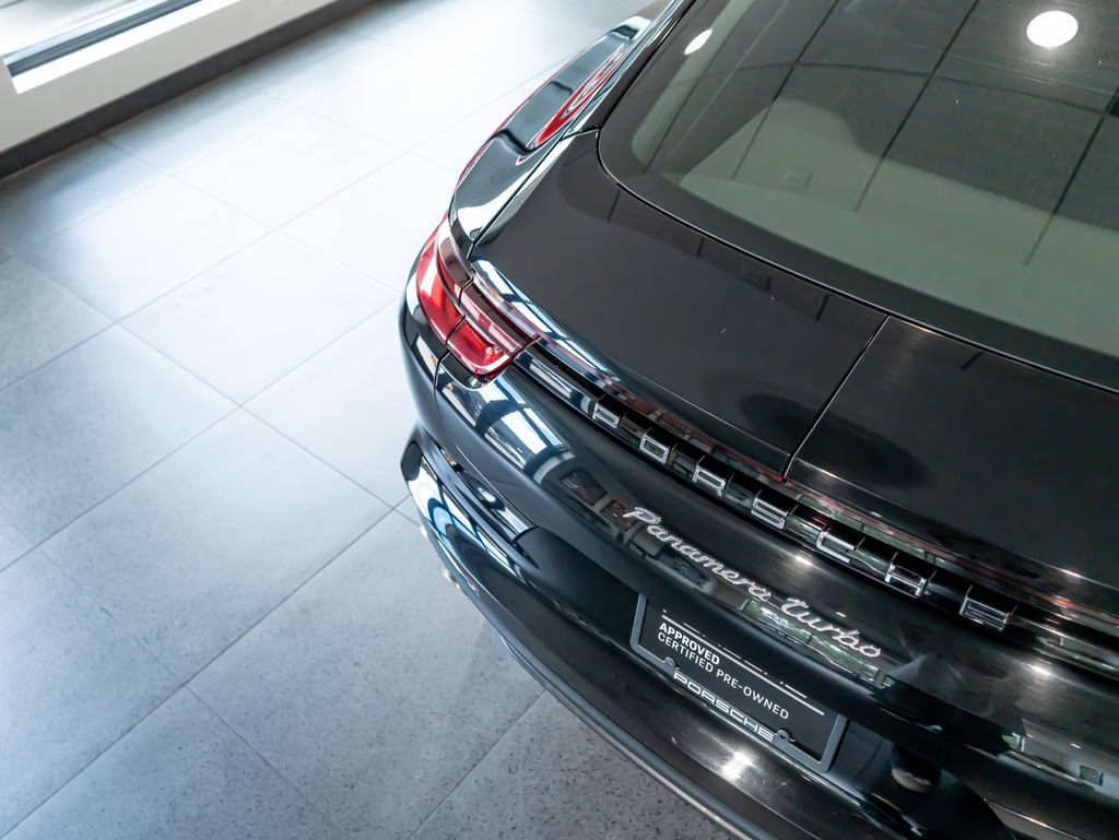 Certified 2018 Porsche Panamera Turbo AWD/4WD image 31