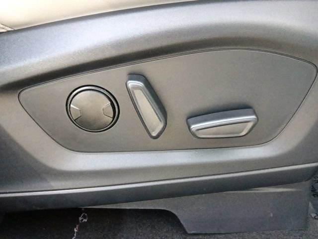 New 2026 Ford Explorer Active w/ Active Comfort Package image 33