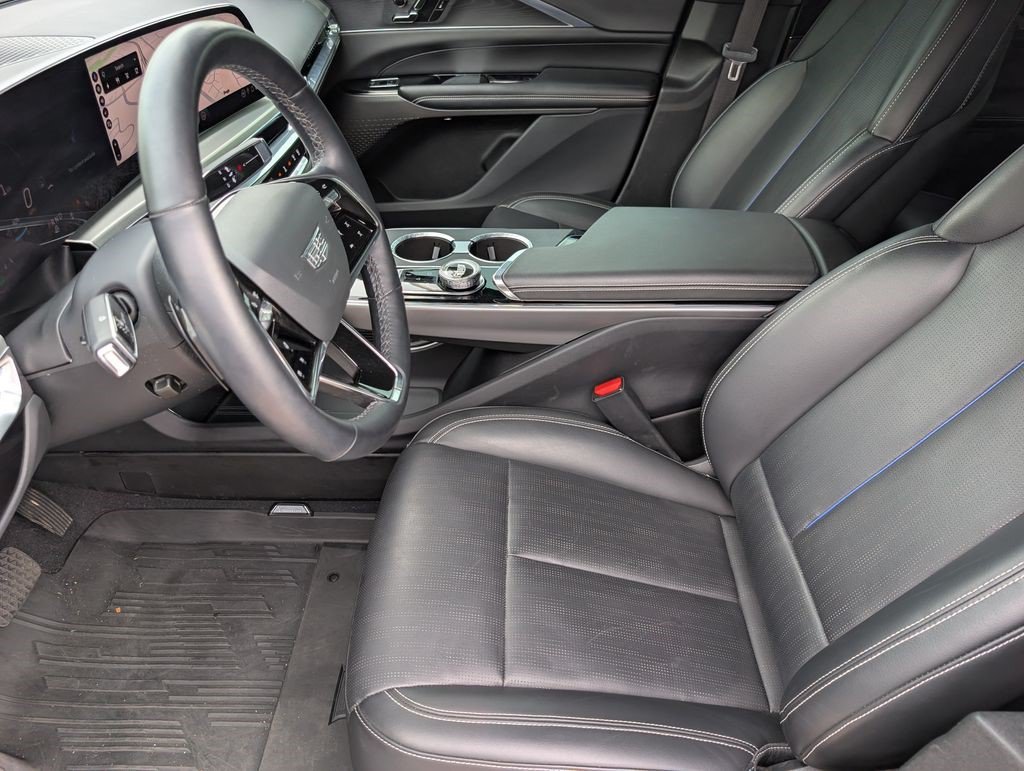 Certified 2024 Cadillac Lyriq Sport AWD/4WD image 12