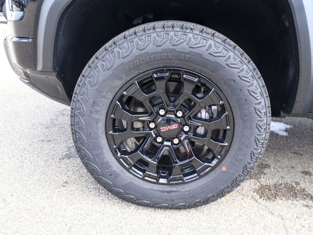 New 2026 GMC Canyon Elevation w/ Convenience Package image 35