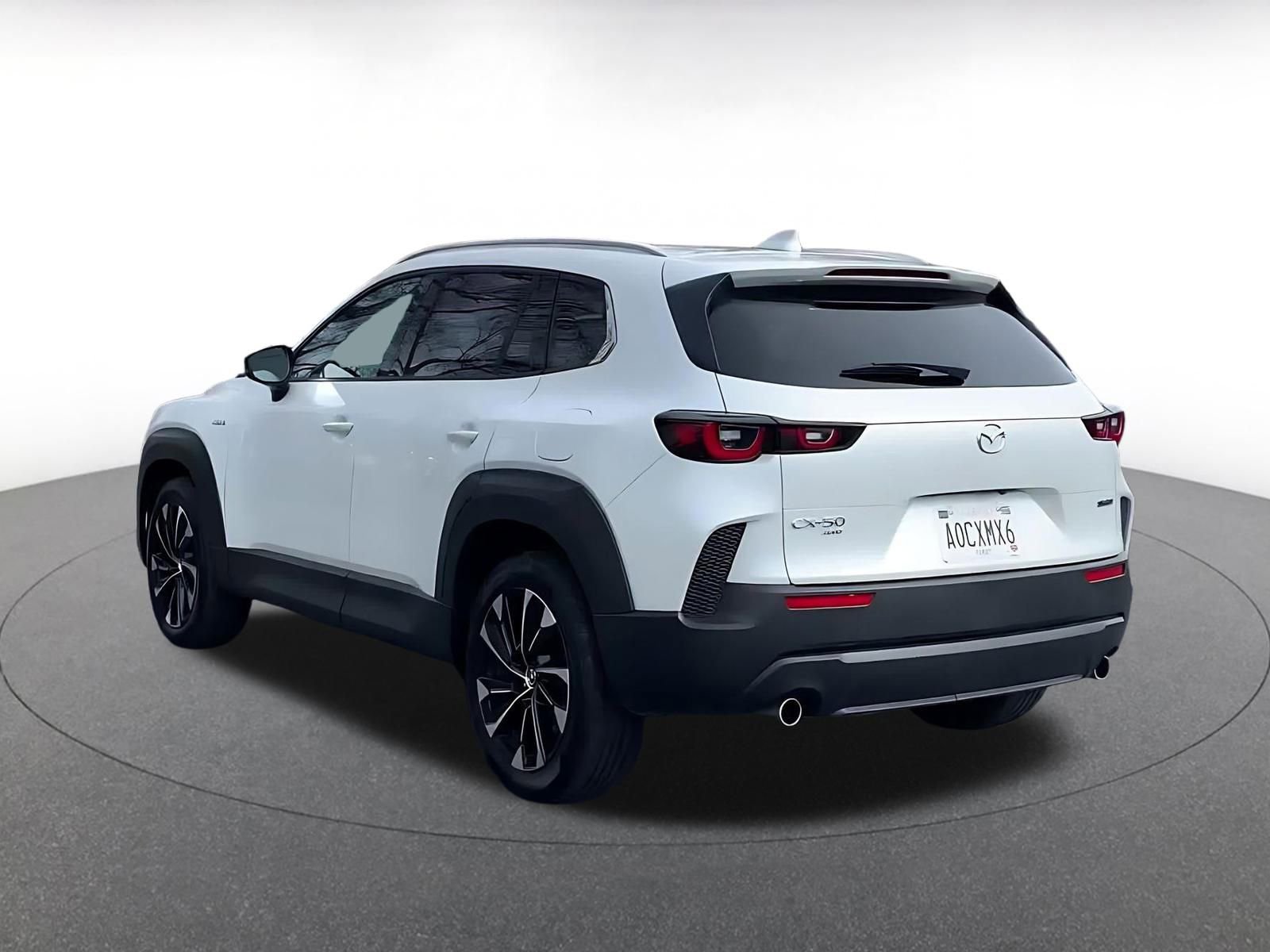 Used 2025 MAZDA CX-50 2.5 Hybrid w/ Premium Plus Pkg image 11