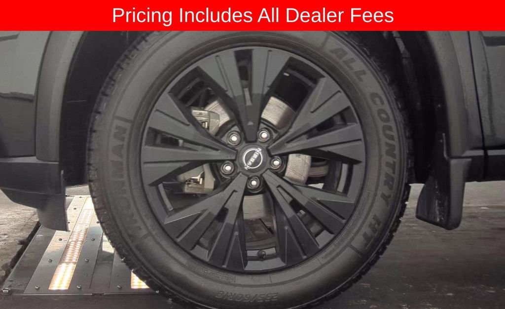 Certified 2023 Nissan Rogue SV w/ SV Premium B Package AWD/4WD image 7