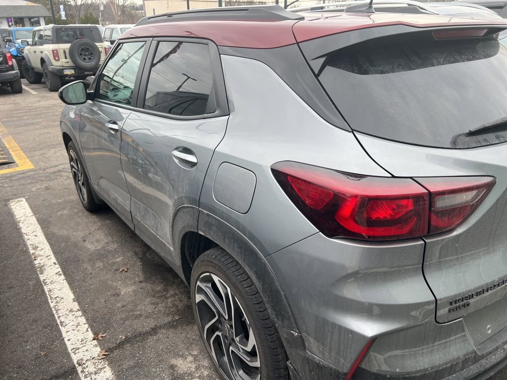 Used 2025 Chevrolet TrailBlazer RS w/ Convenience Package AWD/4WD image 6