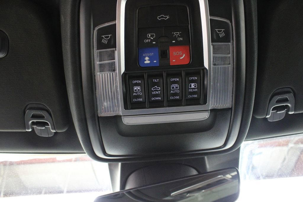 Used 2024 RAM 1500 Limited AWD/4WD image 30