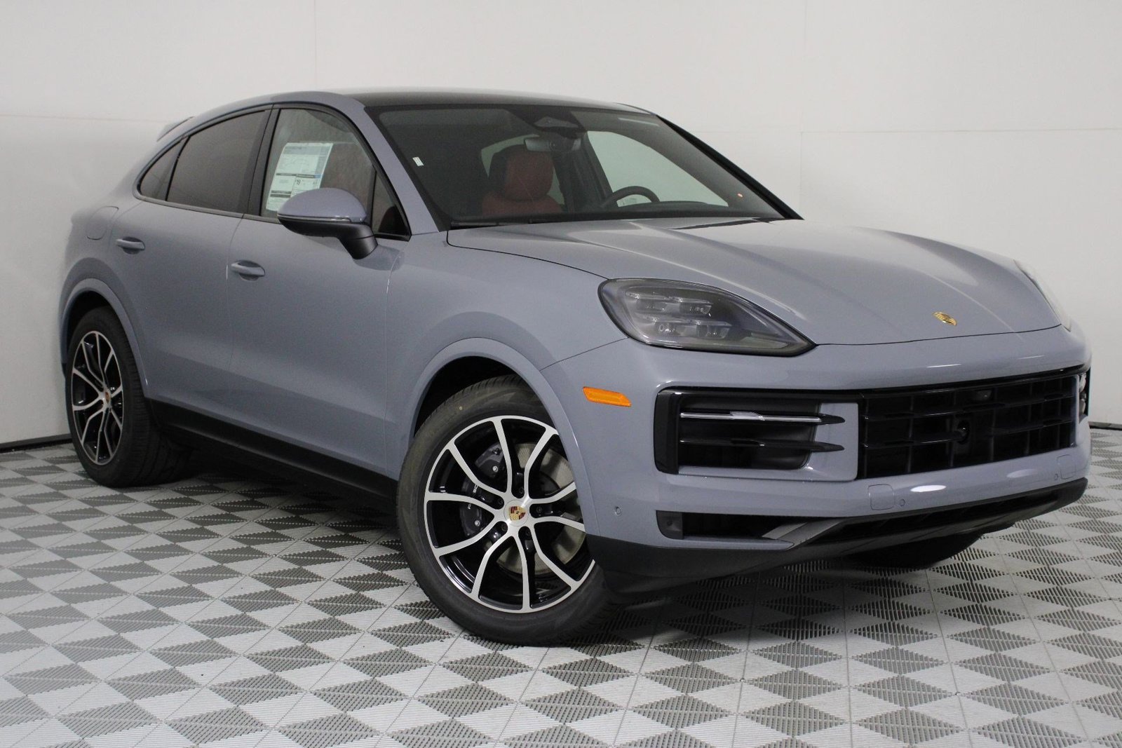 New 2026 Porsche Cayenne Coupe AWD/4WD image 9