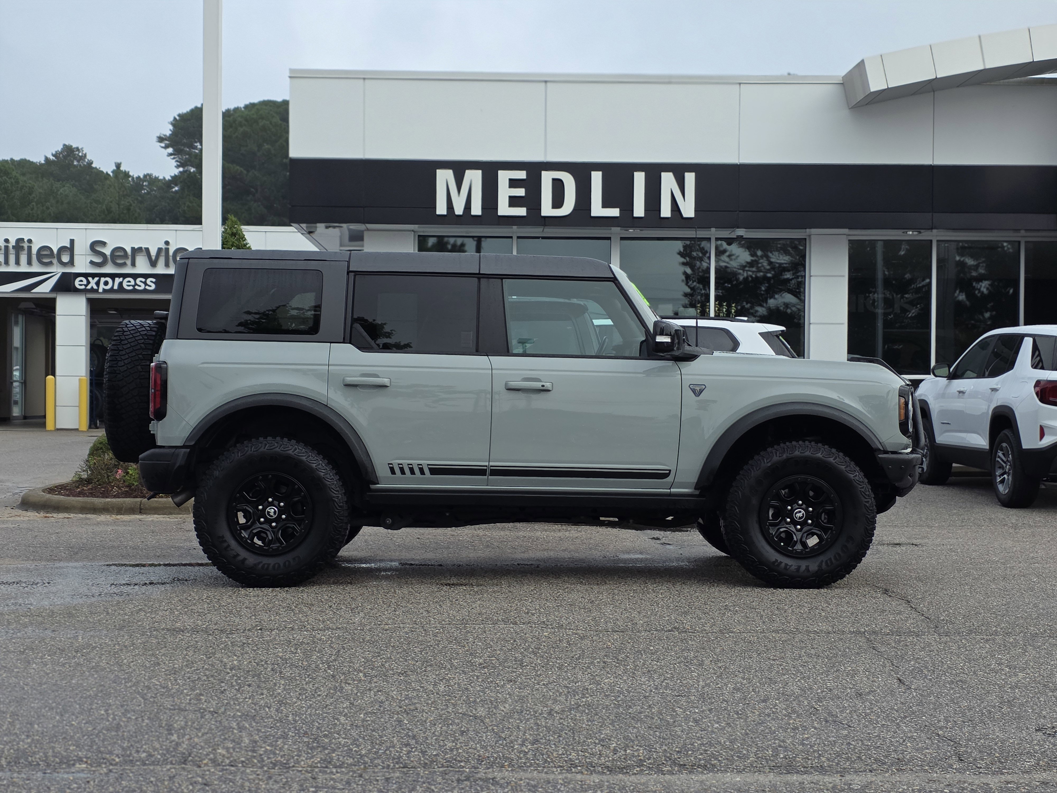 Used 2021 Ford Bronco First Edition image 8