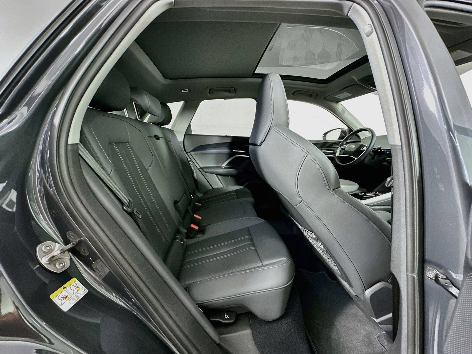 Used 2025 Audi Q5 Premium Plus w/ Premium Plus AWD/4WD image 25