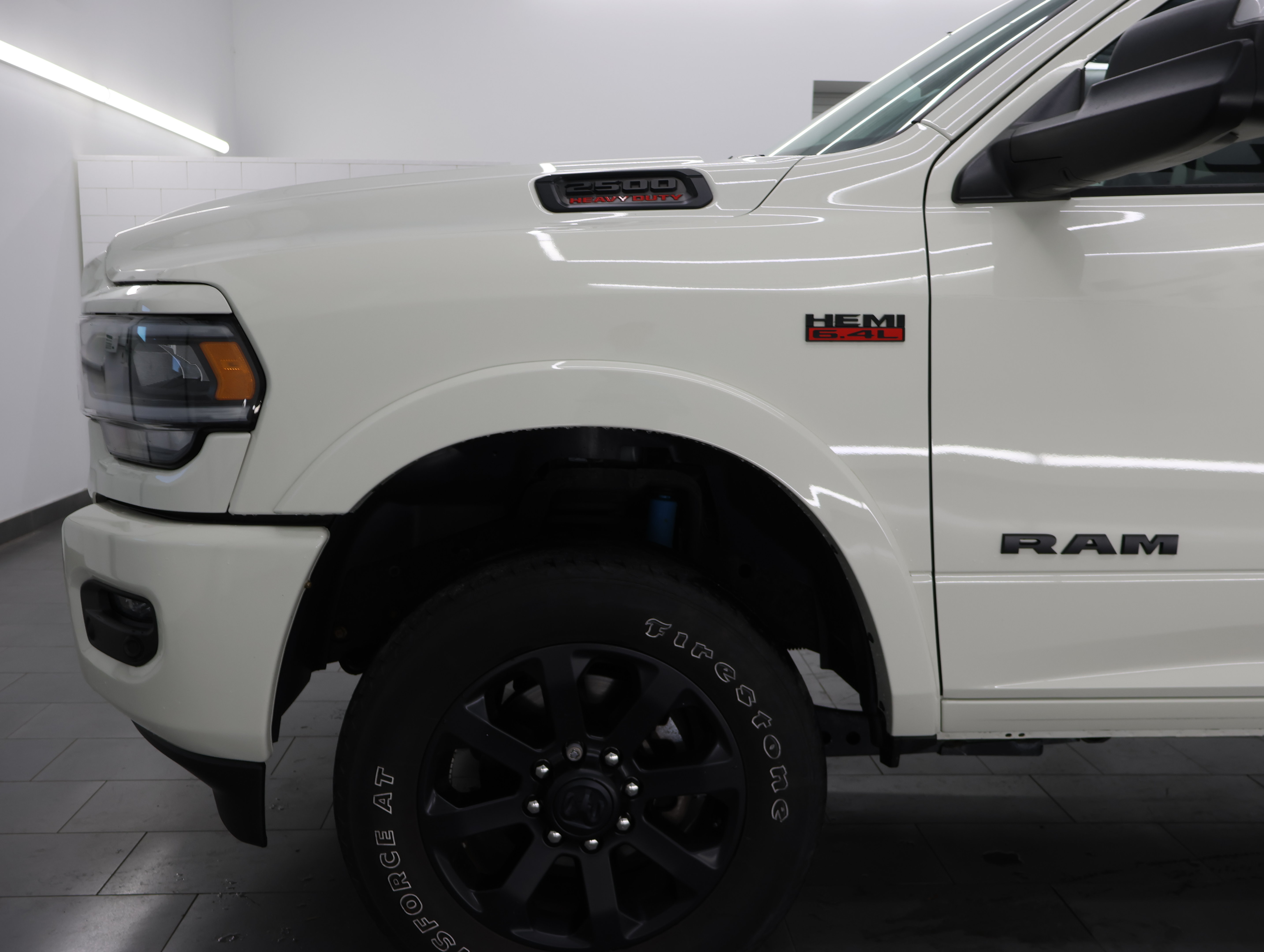 Used 2022 RAM 2500 Laramie w/ Night Edition AWD/4WD image 33