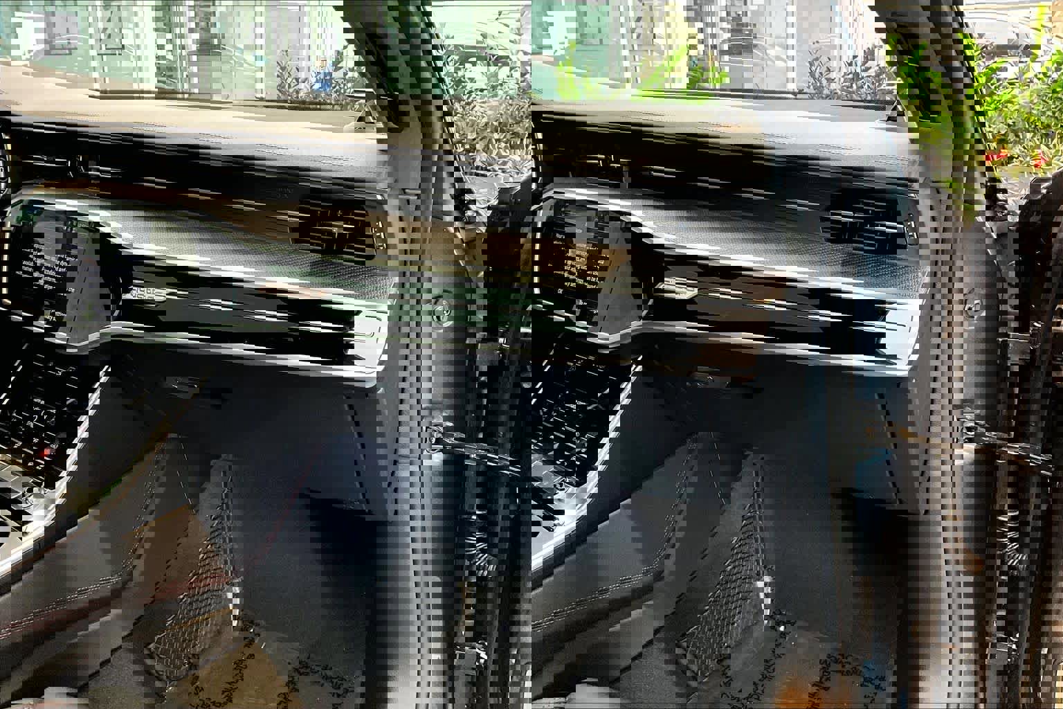 Certified 2025 Audi RS 7 Performance w/ Black Optic Package image 18