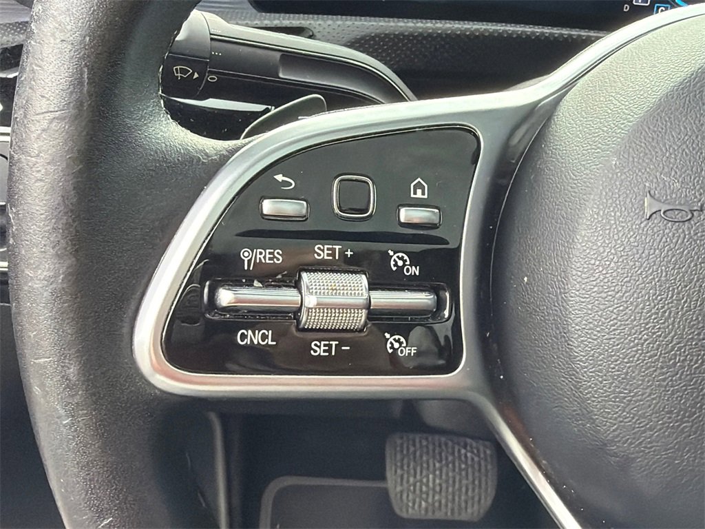 Used 2021 Mercedes-Benz CLA 250 image 23