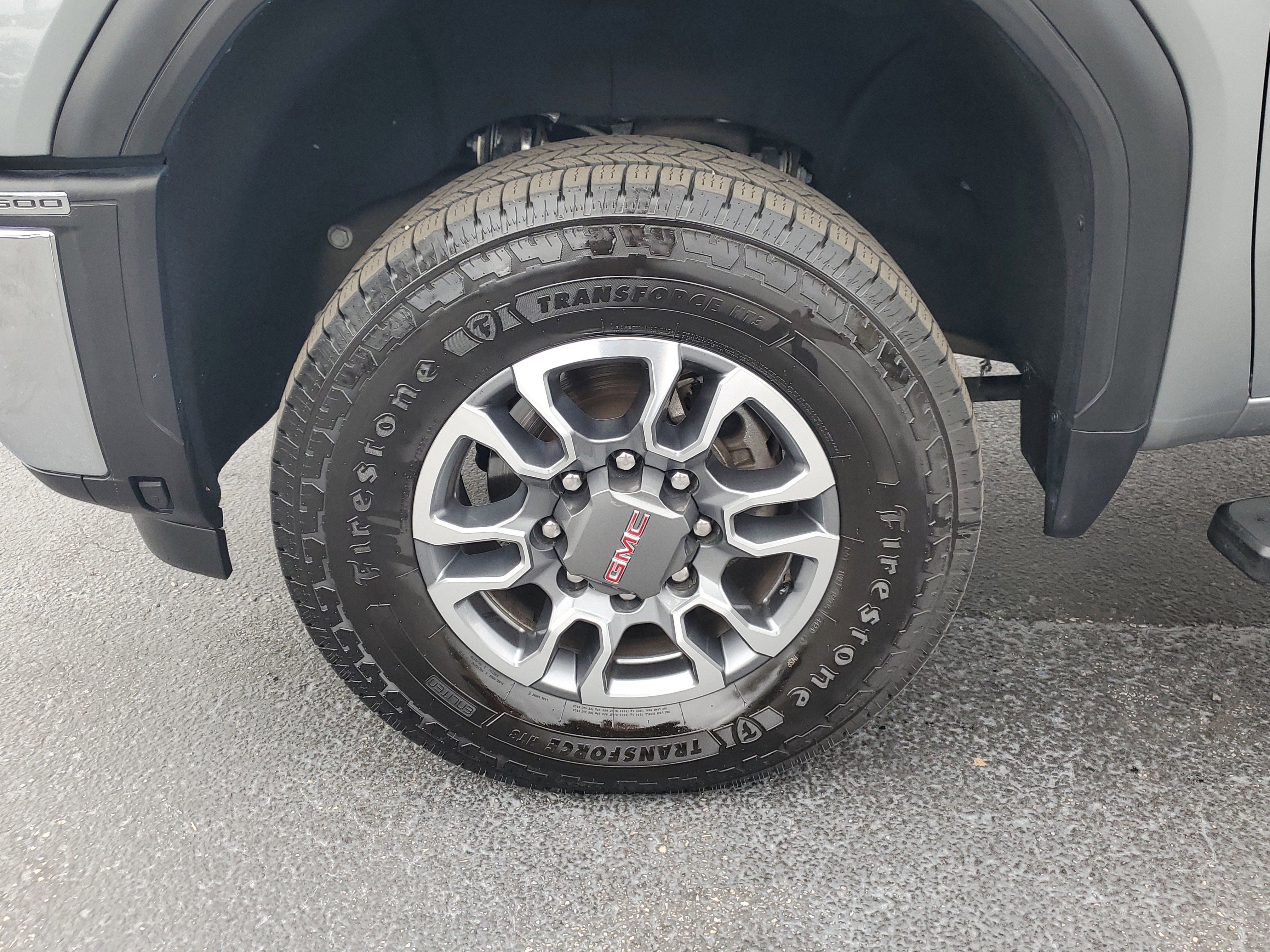 Used 2024 GMC Sierra 2500 SLT w/ SLT Premium Package image 5