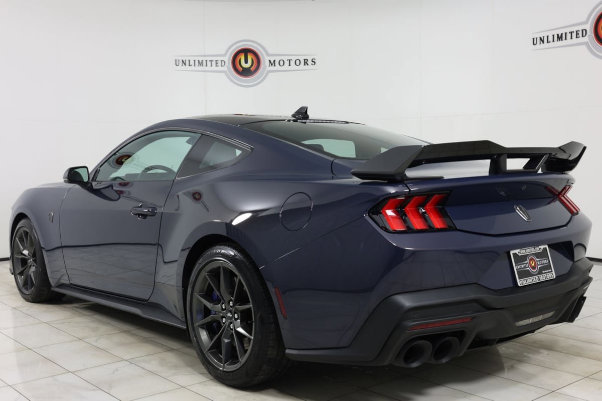 Used 2024 Ford Mustang Dark Horse RWD image 4