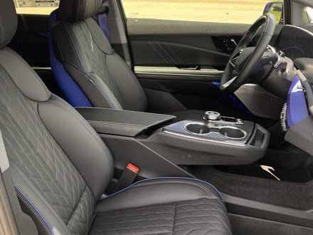 New 2026 Cadillac Optiq V w/ Magnus Launch Edition AWD/4WD image 21