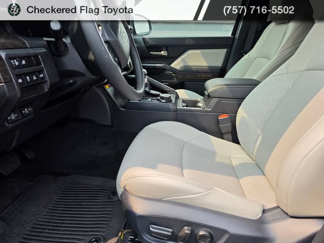 Used 2024 Toyota Tacoma Limited w/ Limited Package (LT) AWD/4WD image 19