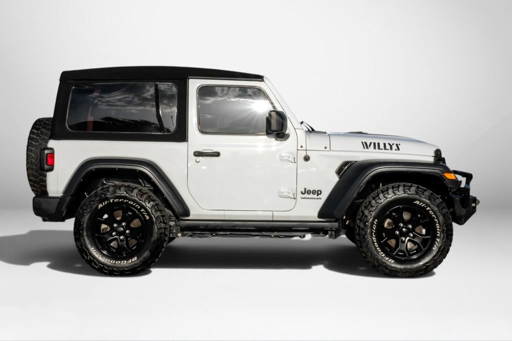 Used 2022 Jeep Wrangler Sport AWD/4WD image 5
