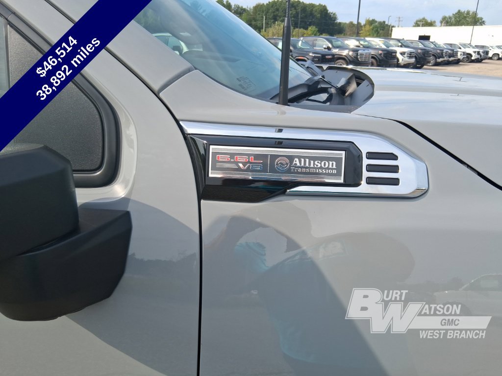 Used 2025 GMC Sierra 2500 Pro w/ Convenience Package AWD/4WD image 11