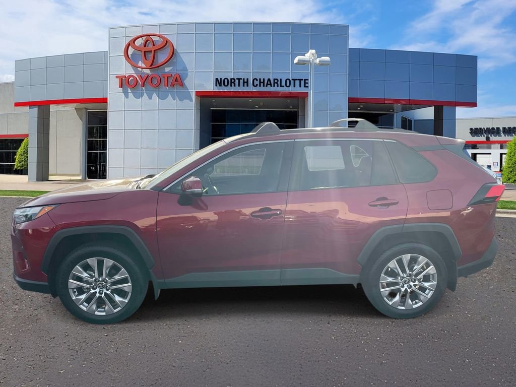 Used 2025 Toyota RAV4 XLE Premium image 7