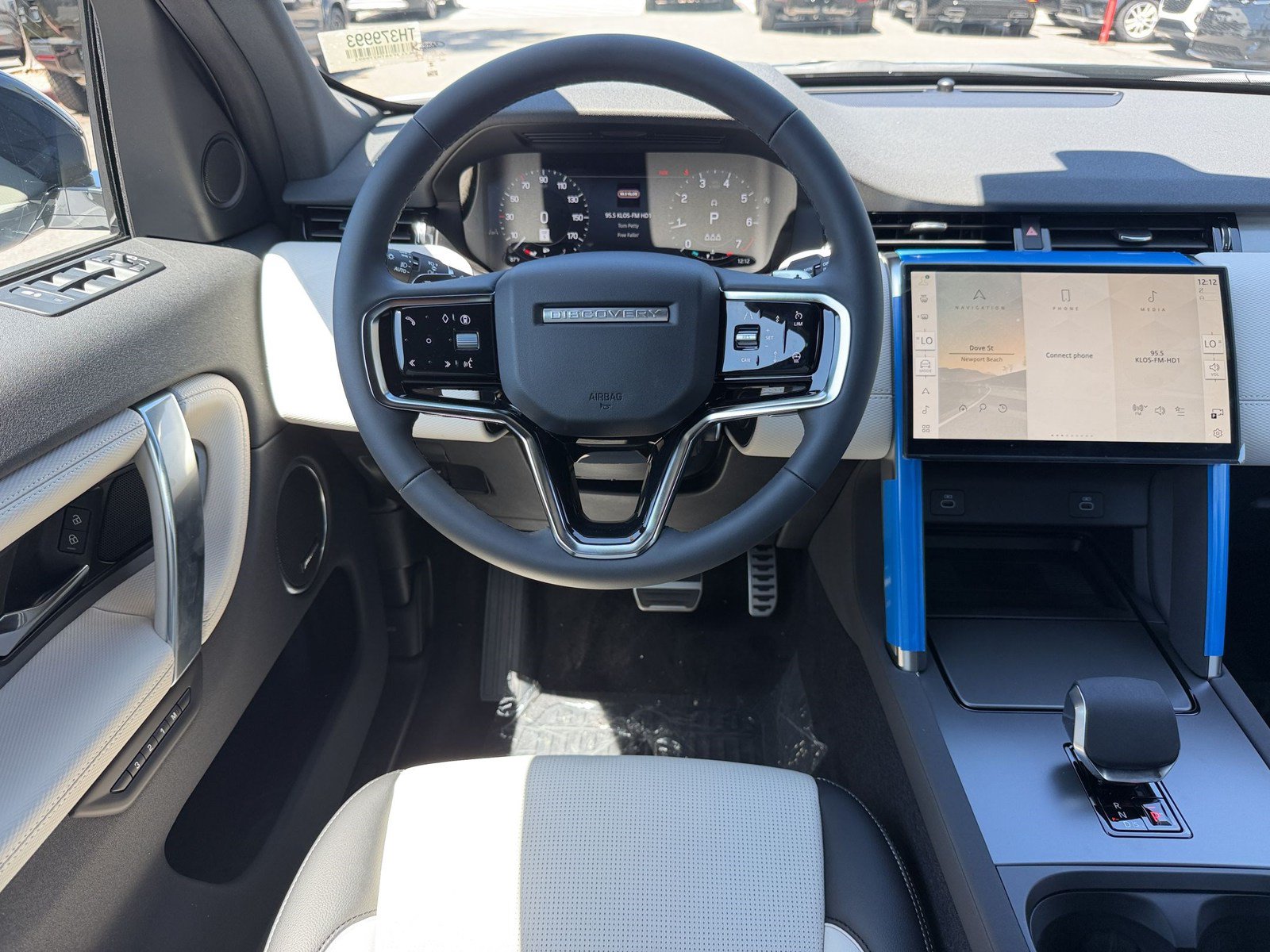 New 2026 Land Rover Discovery Sport Landmark AWD/4WD image 29