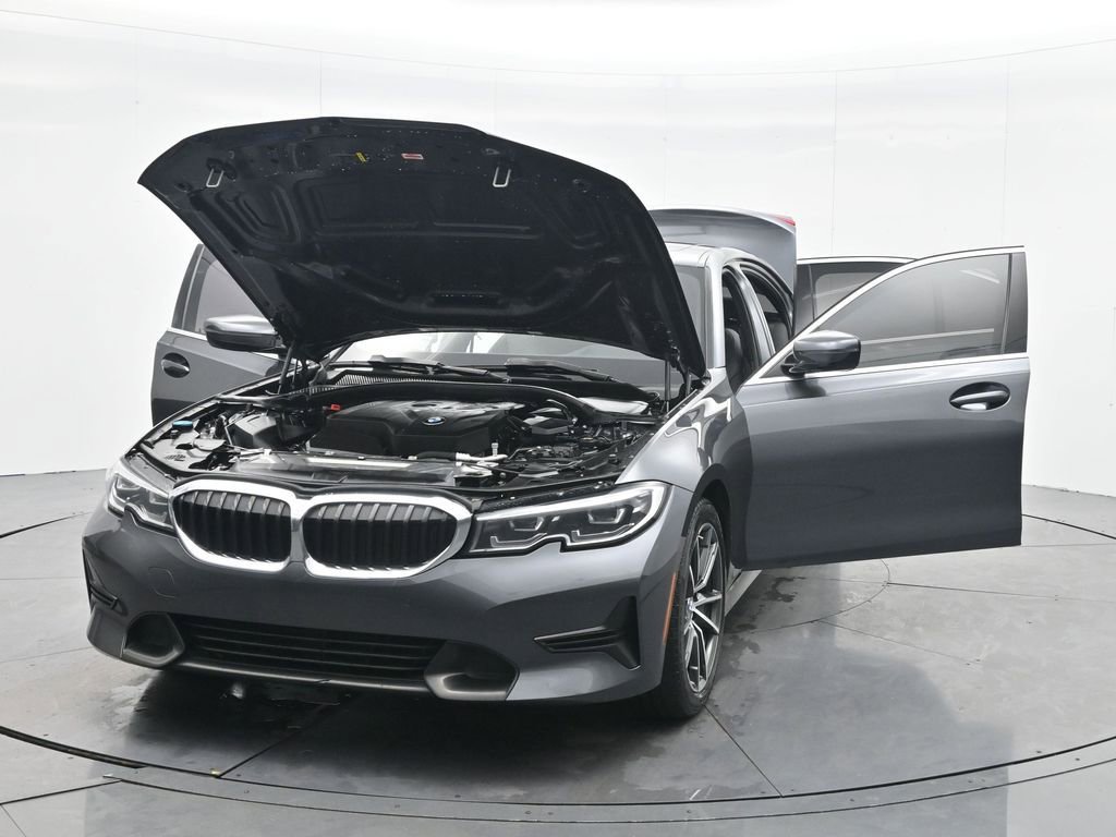 Used 2020 BMW 330i Sedan w/ Premium Package image 44