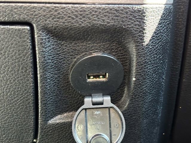 Used 2016 RAM 1500 Express image 37