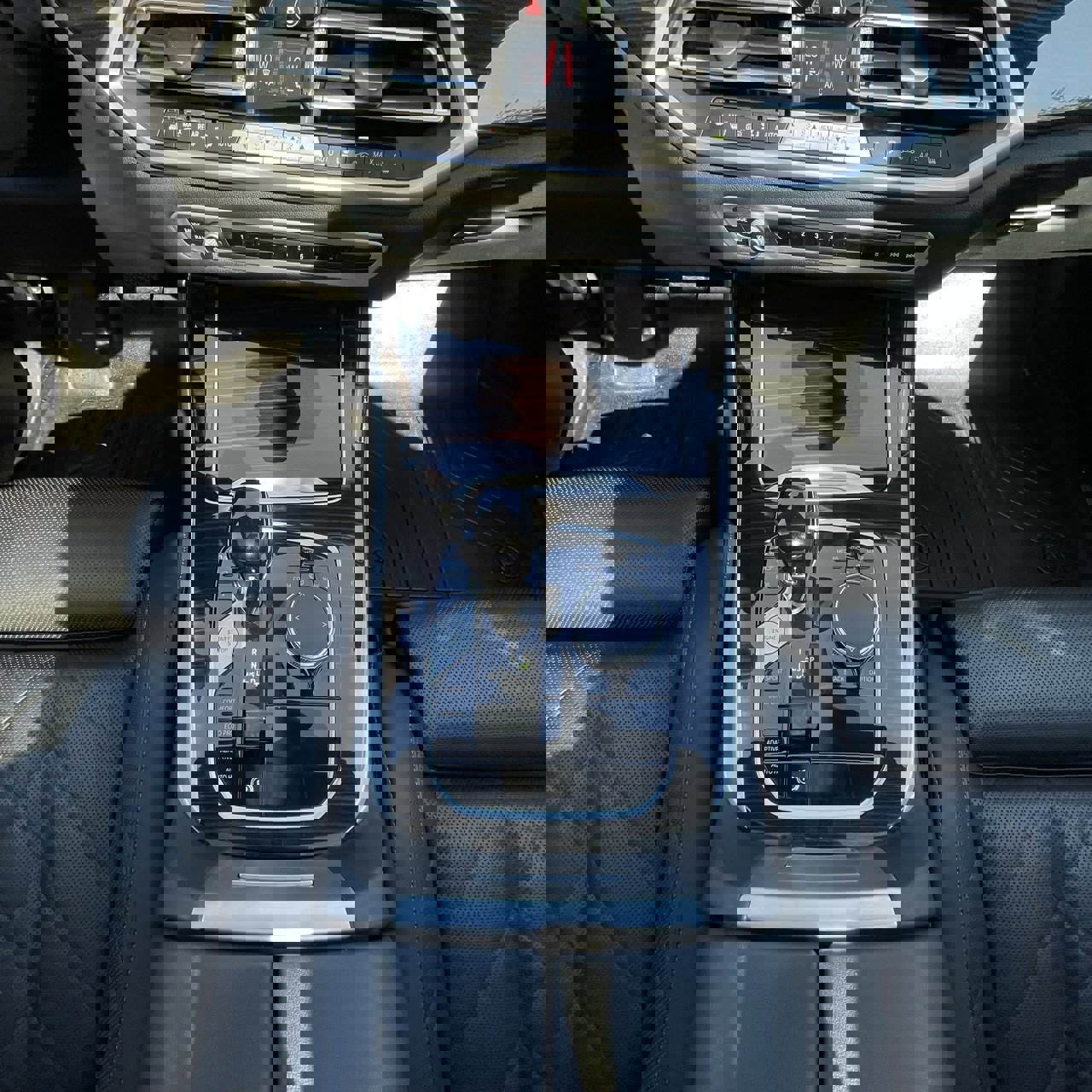 Used 2023 BMW X5 sDrive40i image 21