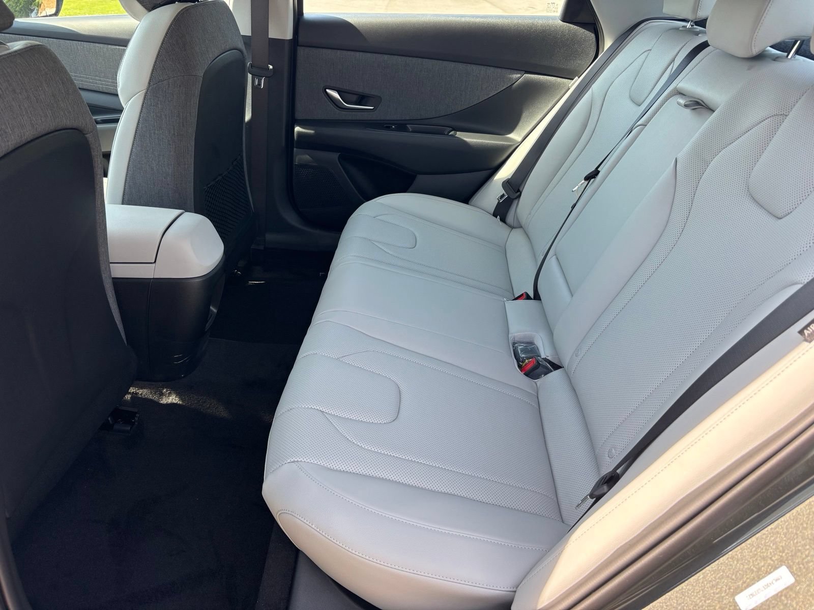 New 2026 Hyundai Elantra Limited FWD image 13