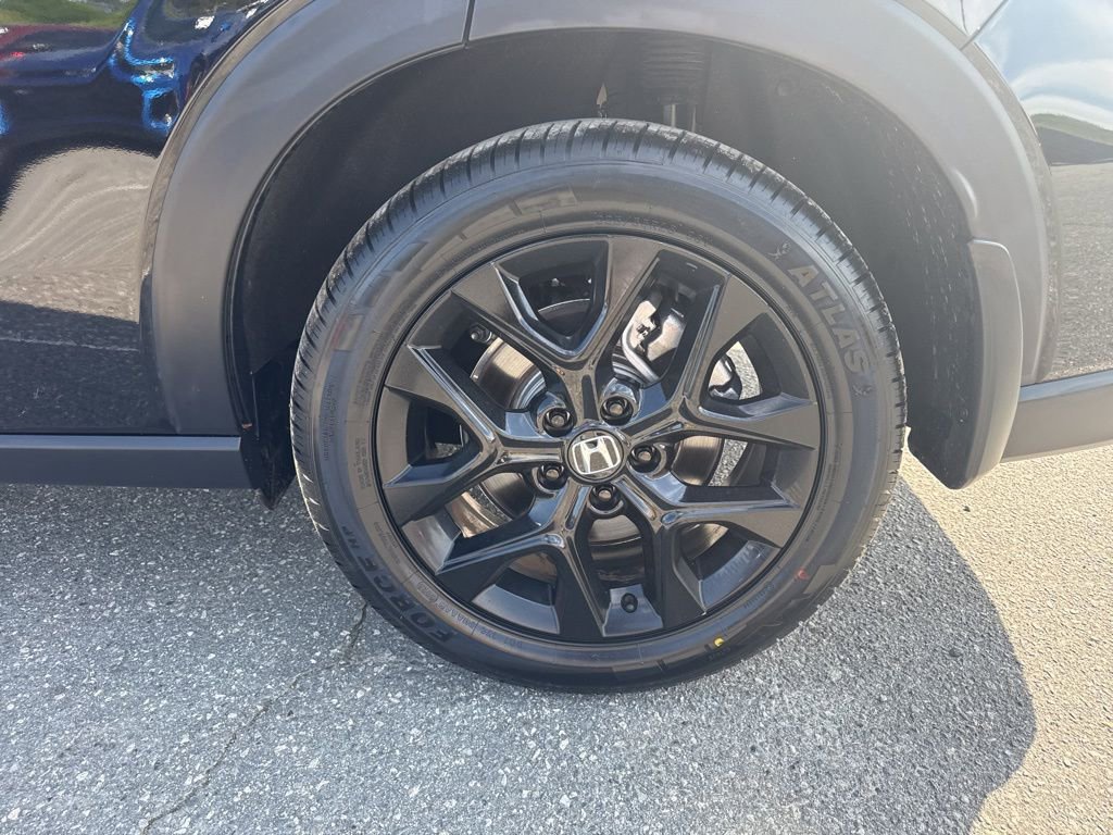 Used 2025 Honda HR-V Sport image 28