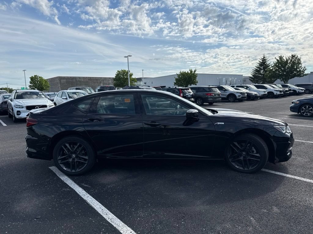 Used 2025 Acura TLX SH-AWD w/ A-SPEC Pkg image 9
