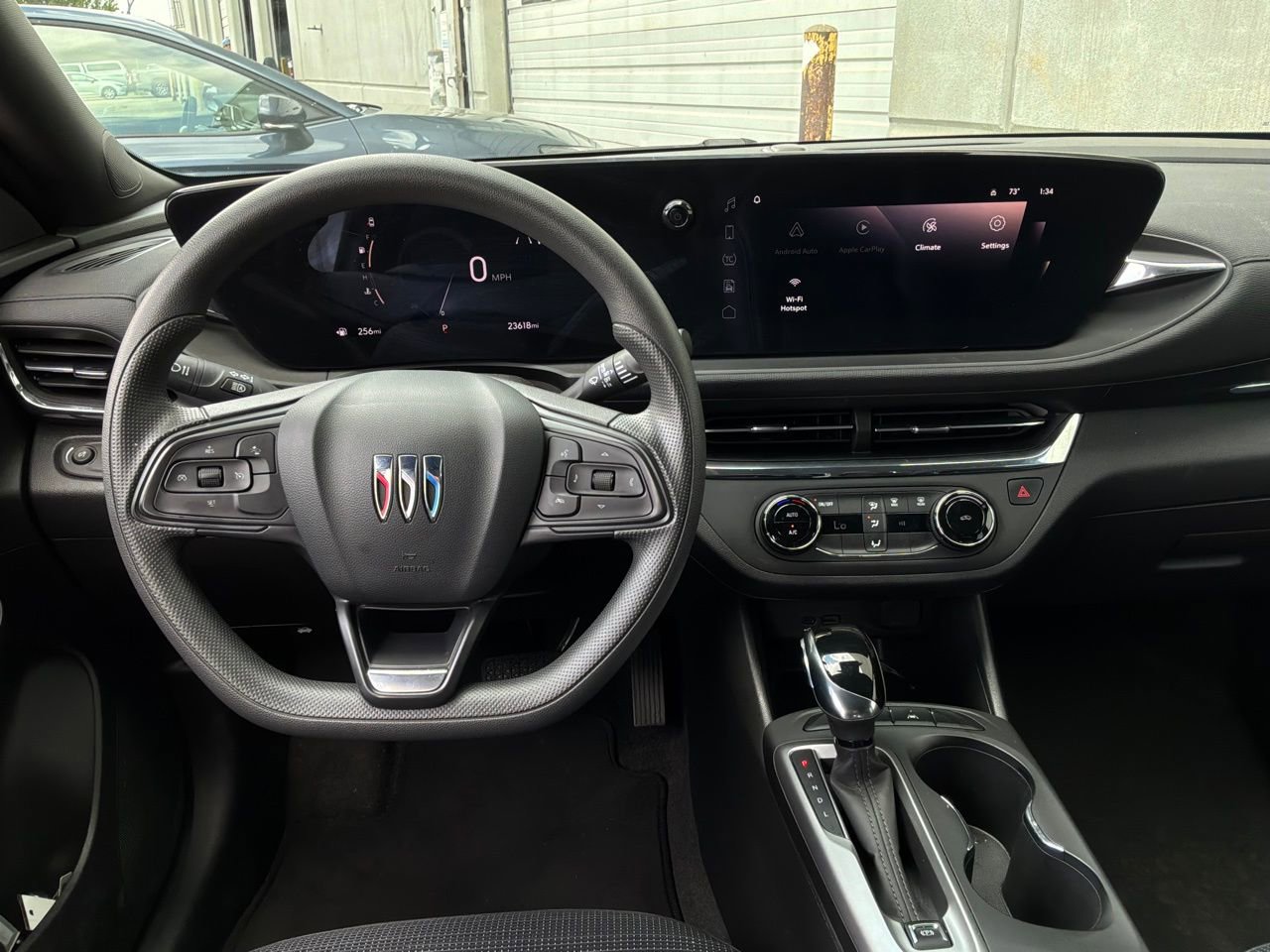 Used 2025 Buick Envista Preferred image 13