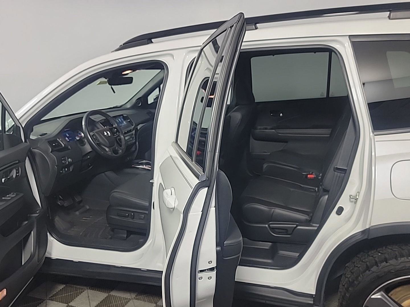 Certified 2021 Honda Passport Touring image 16