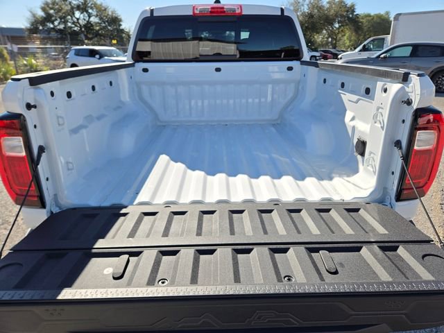 Used 2025 GMC Canyon Elevation w/ Convenience Package image 16