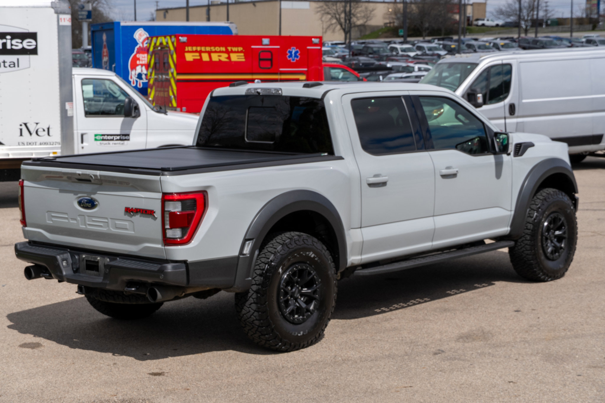 Used 2023 Ford F150 Raptor w/ Raptor 37 Performance Package image 5