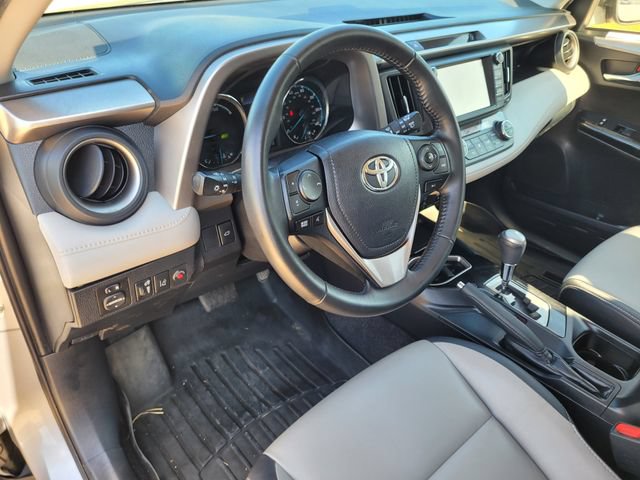 Used 2018 Toyota RAV4 Limited w/ Advanced Technology Package AWD/4WD image 24