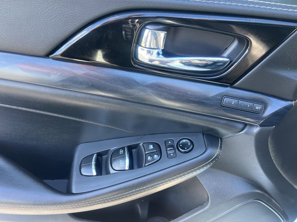 Used 2020 Nissan Maxima Platinum w/ Sport Mat Group image 15