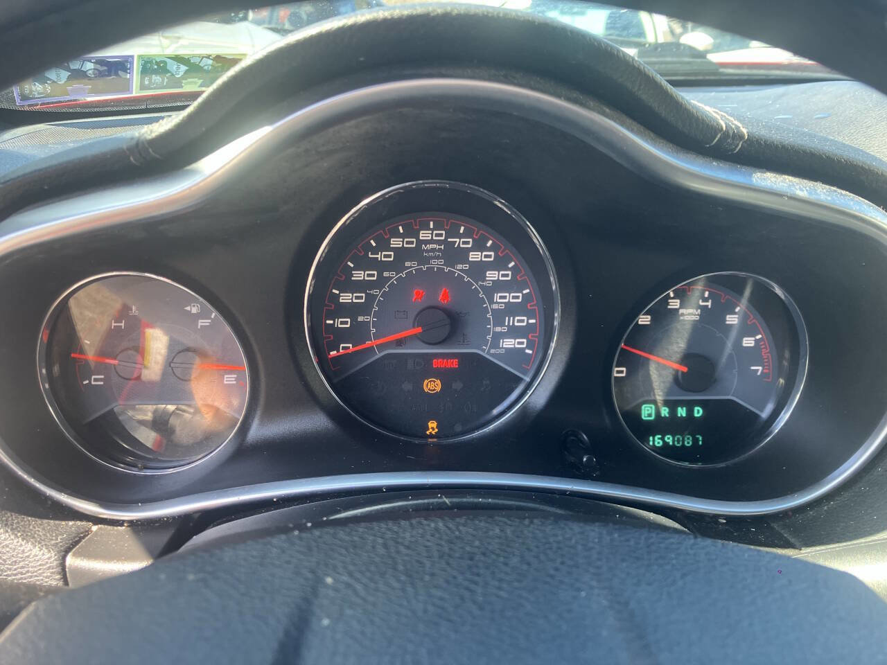 Used 2013 Dodge Avenger SE image 25