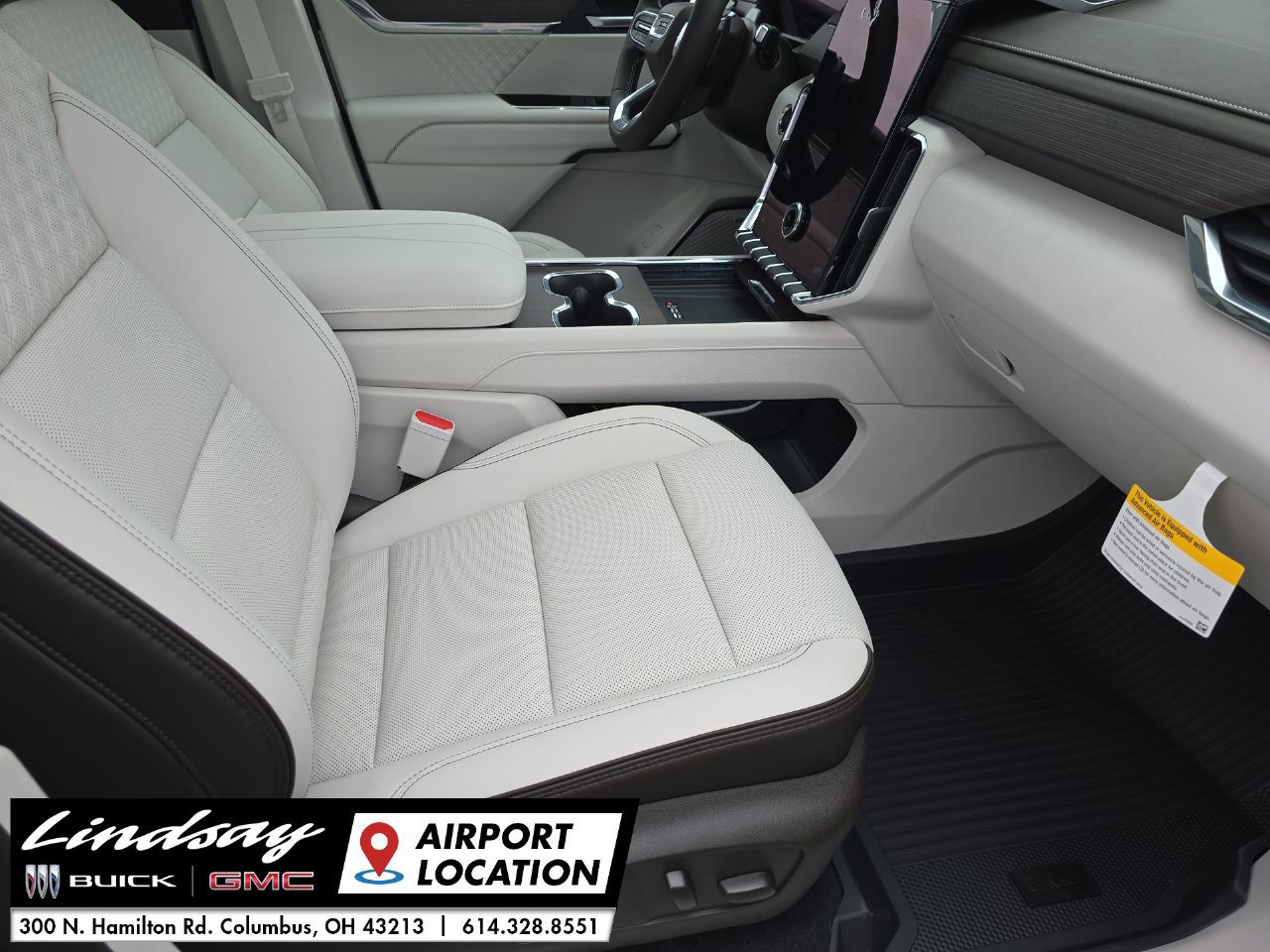 New 2027 GMC Acadia Denali w/ Denali Reserve Package AWD/4WD image 30