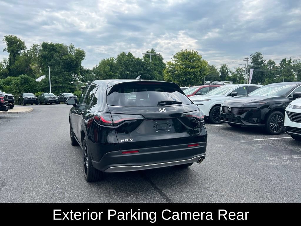 Used 2024 Honda HR-V Sport image 9