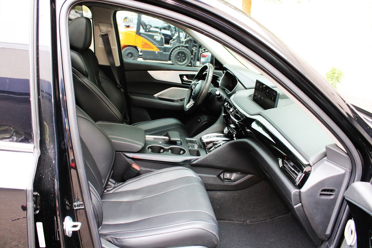 Used 2024 Acura MDX FWD w/ Technology Package image 12