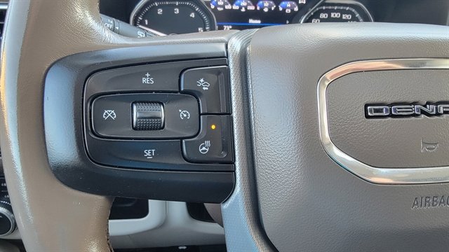 Used 2021 GMC Yukon XL Denali w/ Denali Premium Package image 26