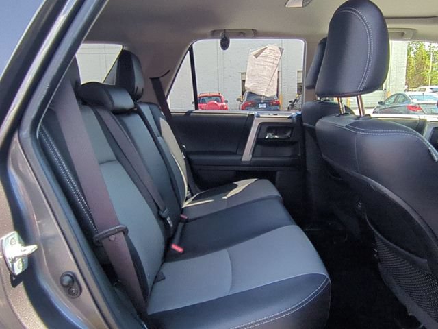 Used 2017 Toyota 4Runner SR5 Premium AWD/4WD image 29