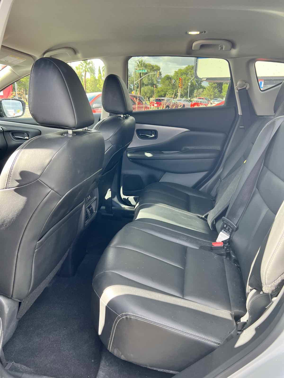 Used 2024 Nissan Murano SV FWD image 17
