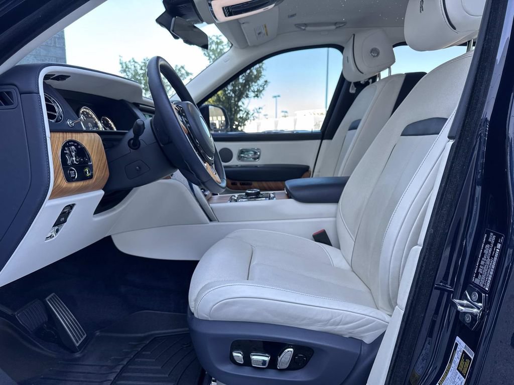 Used 2021 Rolls-Royce Cullinan AWD/4WD image 18