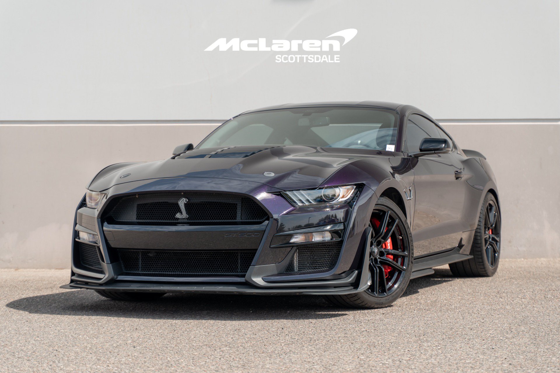 Used 2022 Ford Mustang Shelby GT500 w/ Technology Package RWD image 2