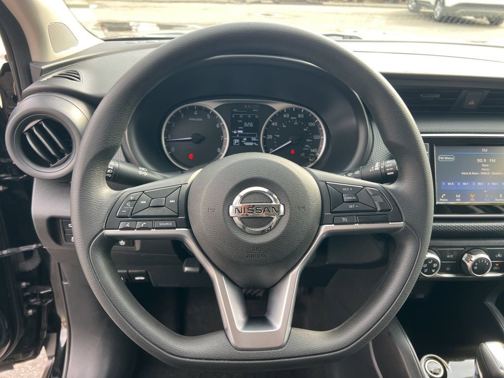 Used 2021 Nissan Kicks S image 14