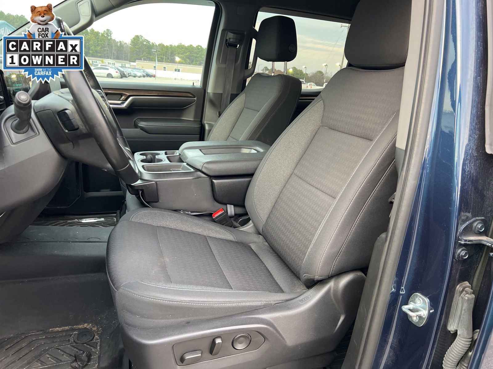 Used 2023 Chevrolet Silverado 1500 LT image 14