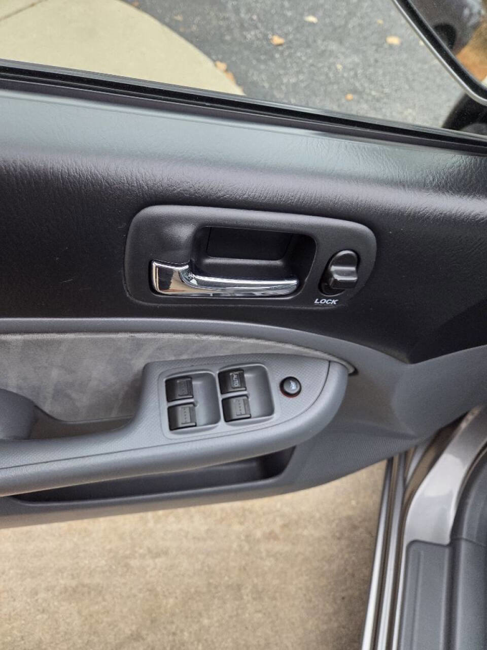 Used 2005 Honda Civic EX image 11