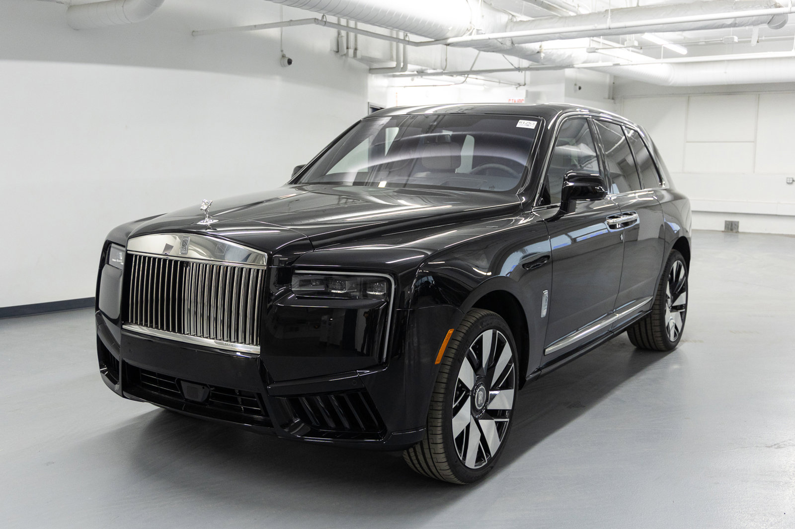 New 2026 Rolls-Royce Cullinan video 1