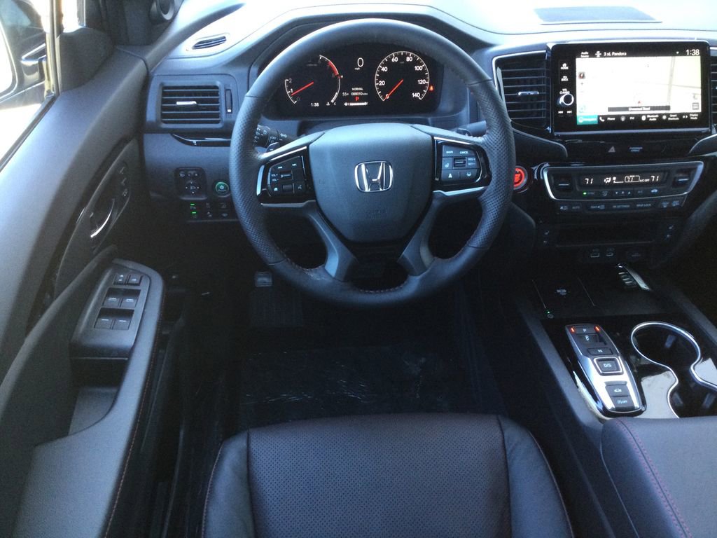 New 2026 Honda Ridgeline Black Edition image 14
